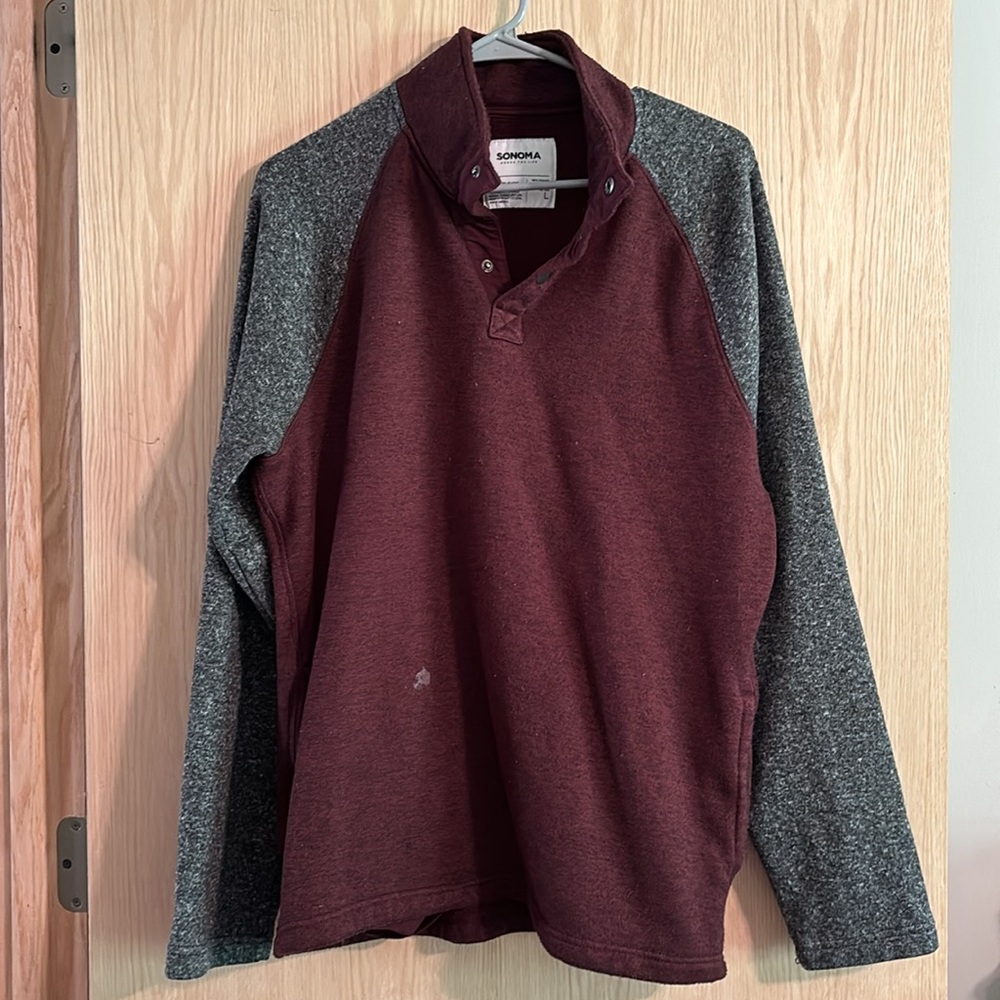 Sonoma Men’s Sweatshirt
